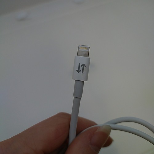 Câble SNR lecteur numéro série d'occasion pour Iphone (certifié MFI) - Photo 2 sur 7