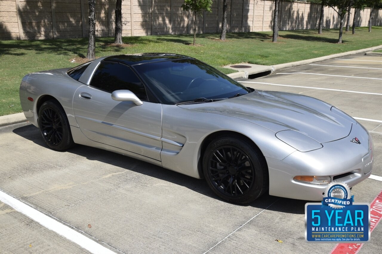 2004 Machine Silver Chevrolet Corvette Coupe  | C5 Corvette Photo 4