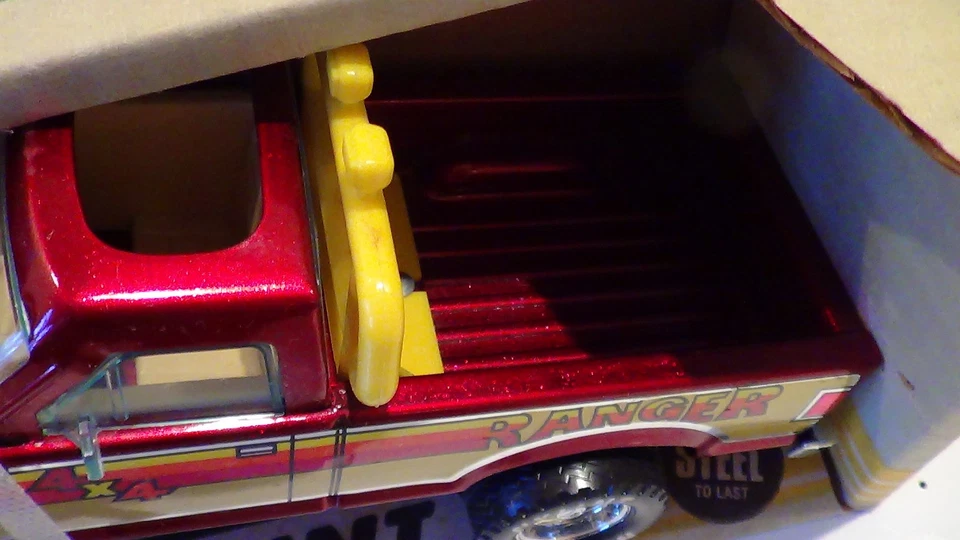 1984 85 86 vintage NYLINT 8217 Ford Ranger 4x4 pickup truck wheelie box - Image 4 of 4