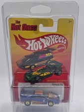 Hot Wheels 2011 The Hot Ones Ferrari F40 Blue with Protector Rare Release