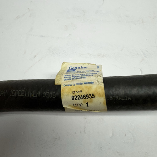 GM 92246935 Hose, Radiator Bypass - Picture 2 of 2