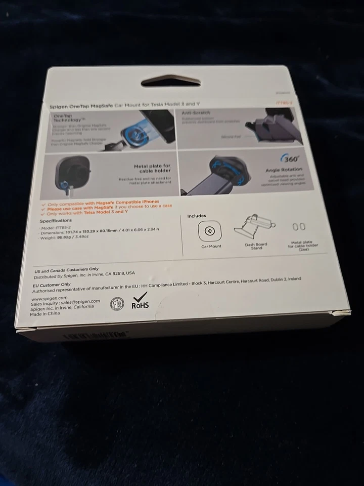 Spigen OneTap Dashboard Car Mount (Magsafe) For Tesla Model 3/Y - Image 2 of 3