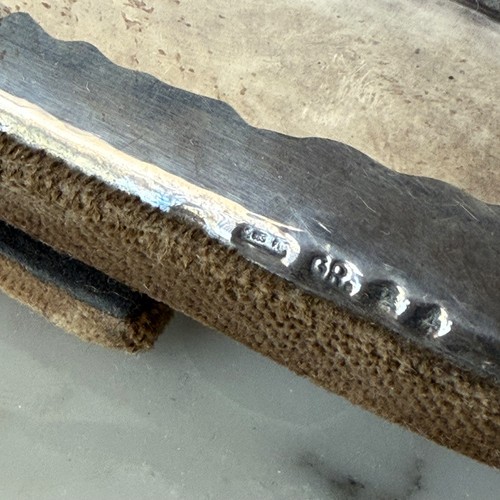 CORNICE PORTAFOTO vintage o antica ARGENTO STERLING ad arco superiore art deco 3,5 x 5 martellata - Foto 8 di 10
