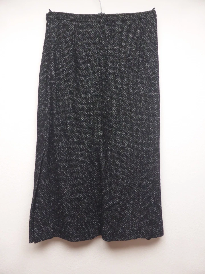 Windsmoor Black & White Tweed Skirt Size 10 Lined Side Zip and Side Slit - Image 2 of 4