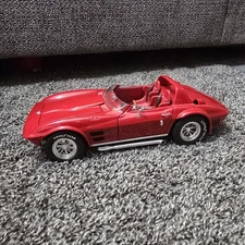 Road Signature 1964 Chevrolet Corvette Grand Sport 1/18 Scale