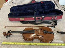 Stentor Student 2  Violin 1/4 Size with Hard Case and Bow In Good Used Condition