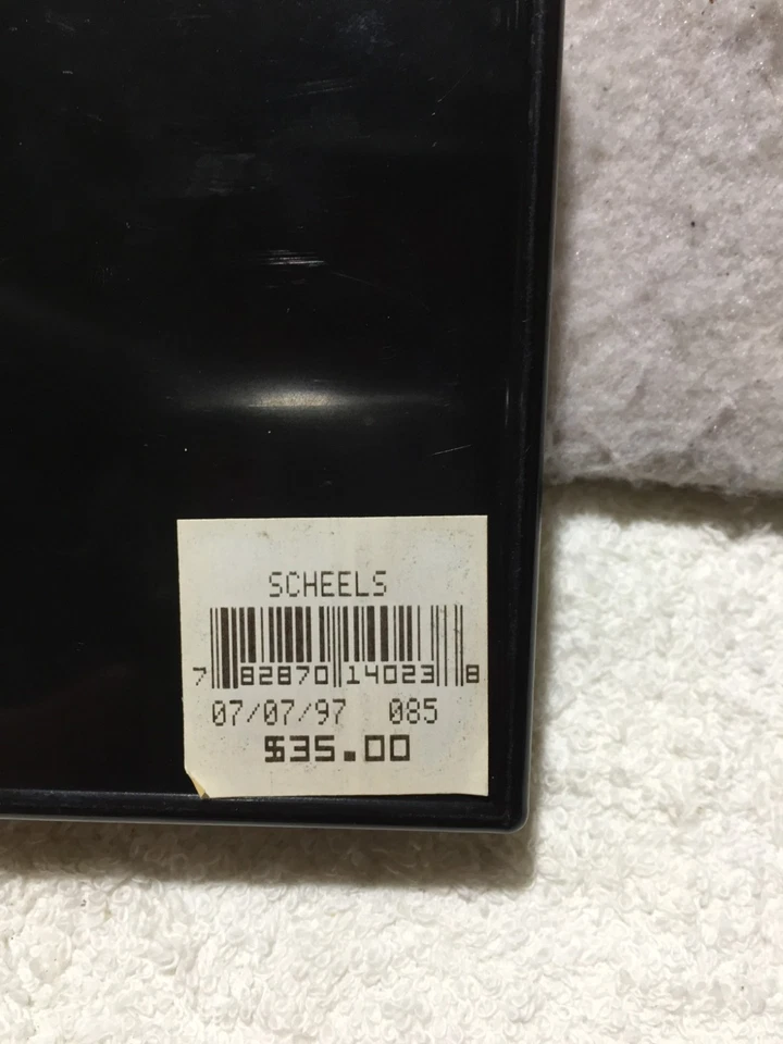 Винтажный набор булавок Ernie Irvan серии Checkered Flag 28 Upper Deck - Изображение 4 из 4