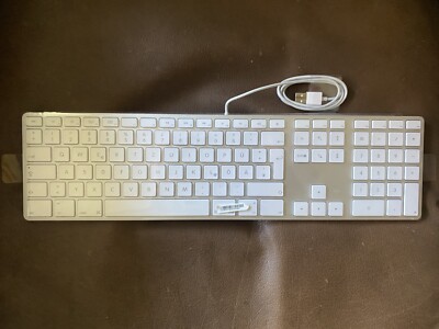 Apple MB110 (MB110LB/B) Tastatur - QWERTZ - Deutsches Layout