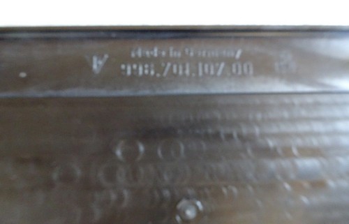 Porsche 996 Boxster Cayman Avant Licence Plaque Support Plaque 99670110700 - Photo 5 sur 10