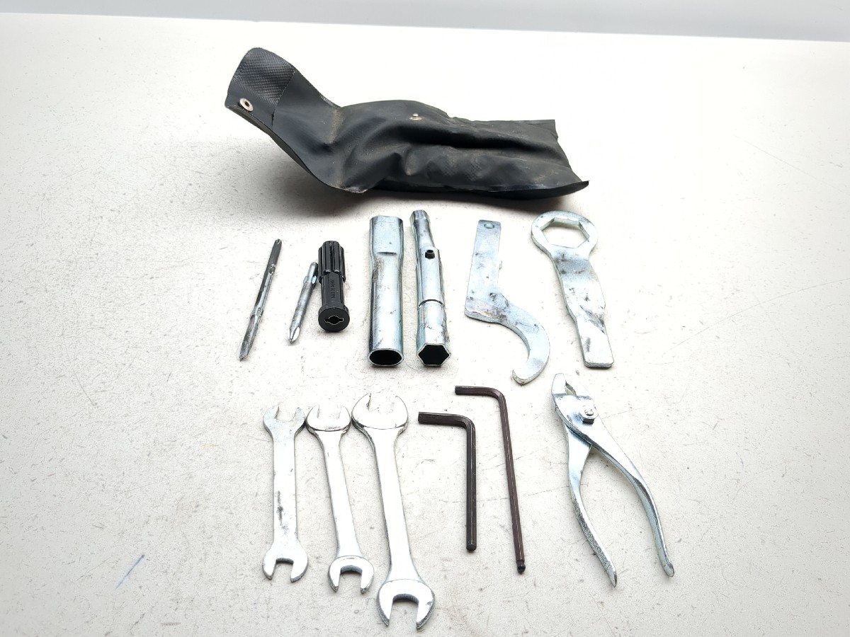 02 03 Yamaha YZF R1 Tool Kit | eBay