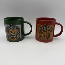 2x UNIVERSAL STUDIOS HARRY POTTER MUG GRYFFINDOR SLYTHERIN