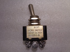 AIRCRAFT TOGGLE SWITCH By MICRO SWITCH 511TS1-3 NEW