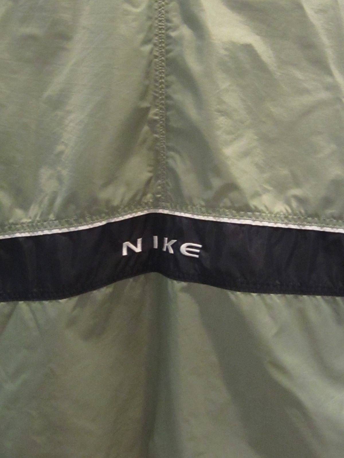 Large Nike Green Pullover Half Zip Windbreaker - image 5