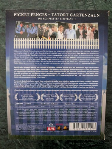 Picket Fences - Tatort Gartenzaun, Komplettbox 24 DVDs, Neuwertig, Top - Bild 2 von 7