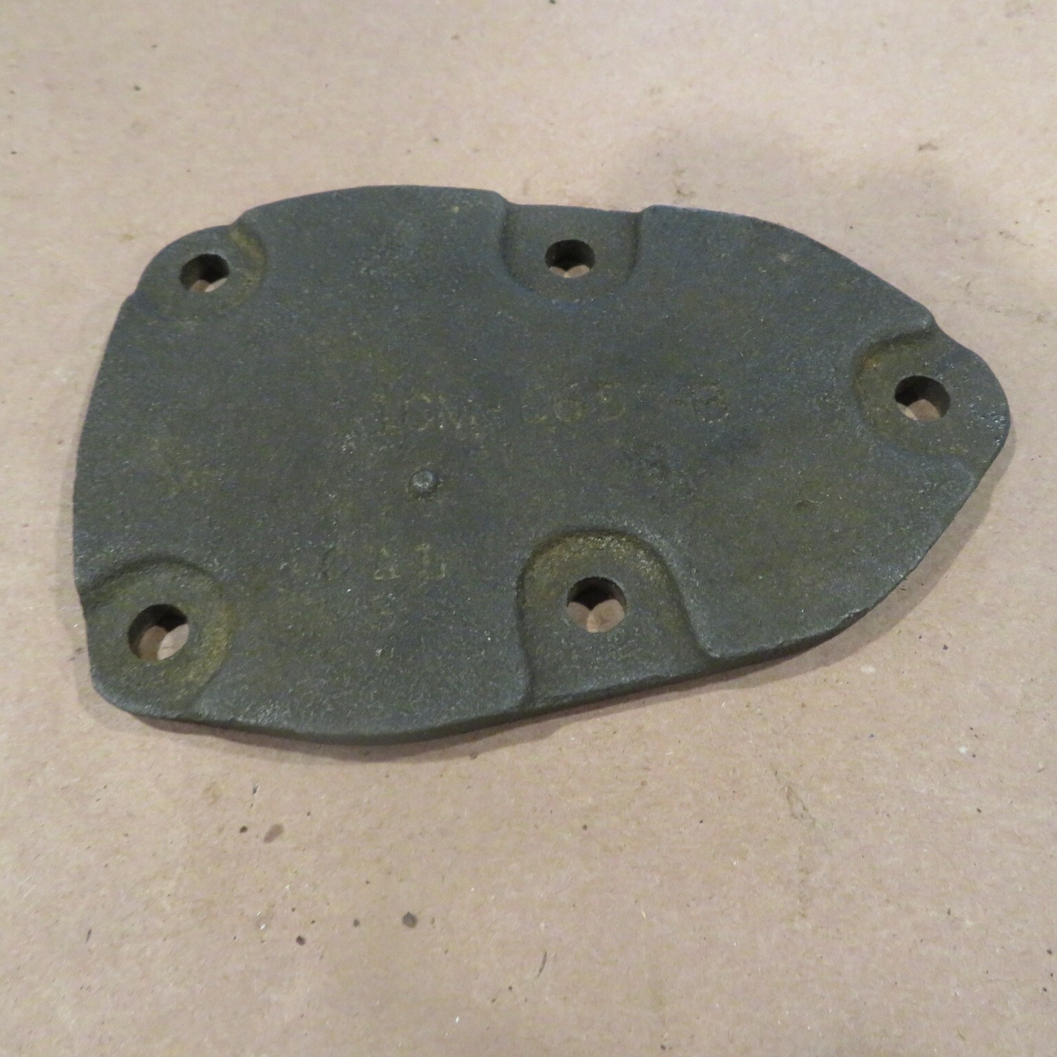 1948 1949 1950 1951 1952 1953 Ford Flathead V8 Oil Pump Idler Cover 1CM