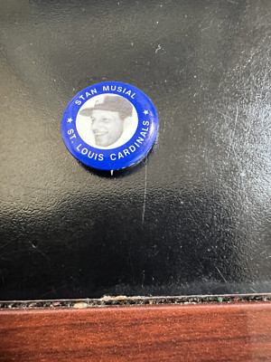 1969 BUTTON STAN MUSIAL BLUE COLORED EXMT SMALL RUST INSIDE