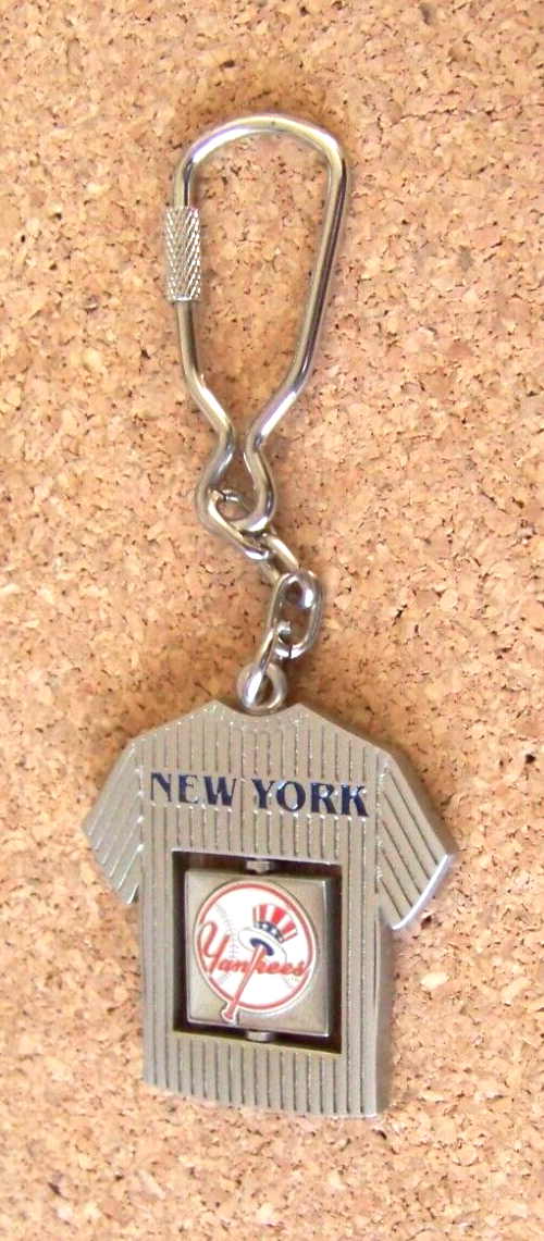 New York Yankees metal jersey key ring pinstripe top hat & NY logos spins c41786