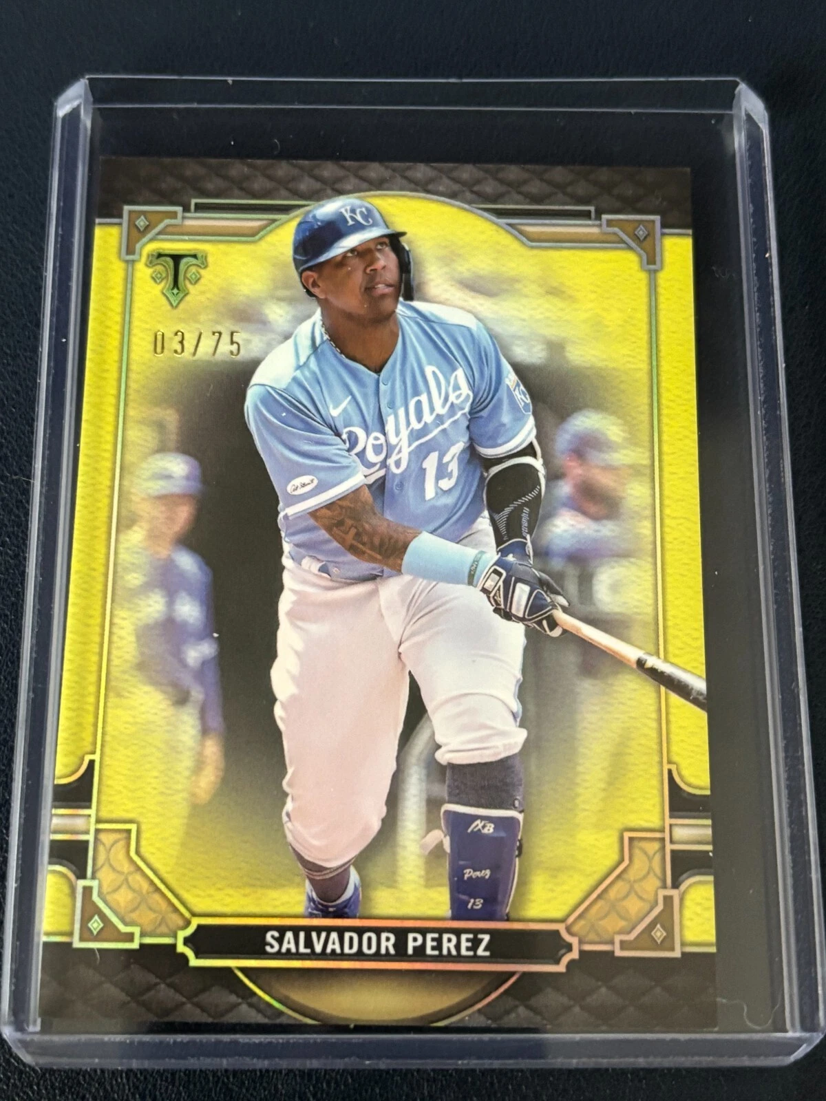Salvador Perez trading card
