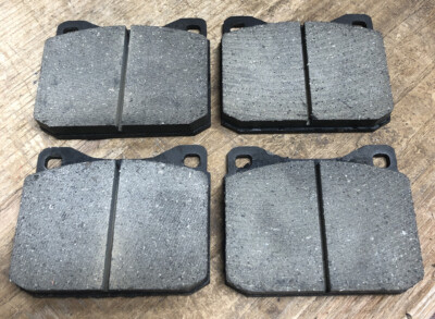 New Rosco Disc Brake Pads Set of 4 Part #DR-198.