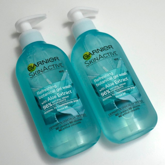 garnier natural face wash