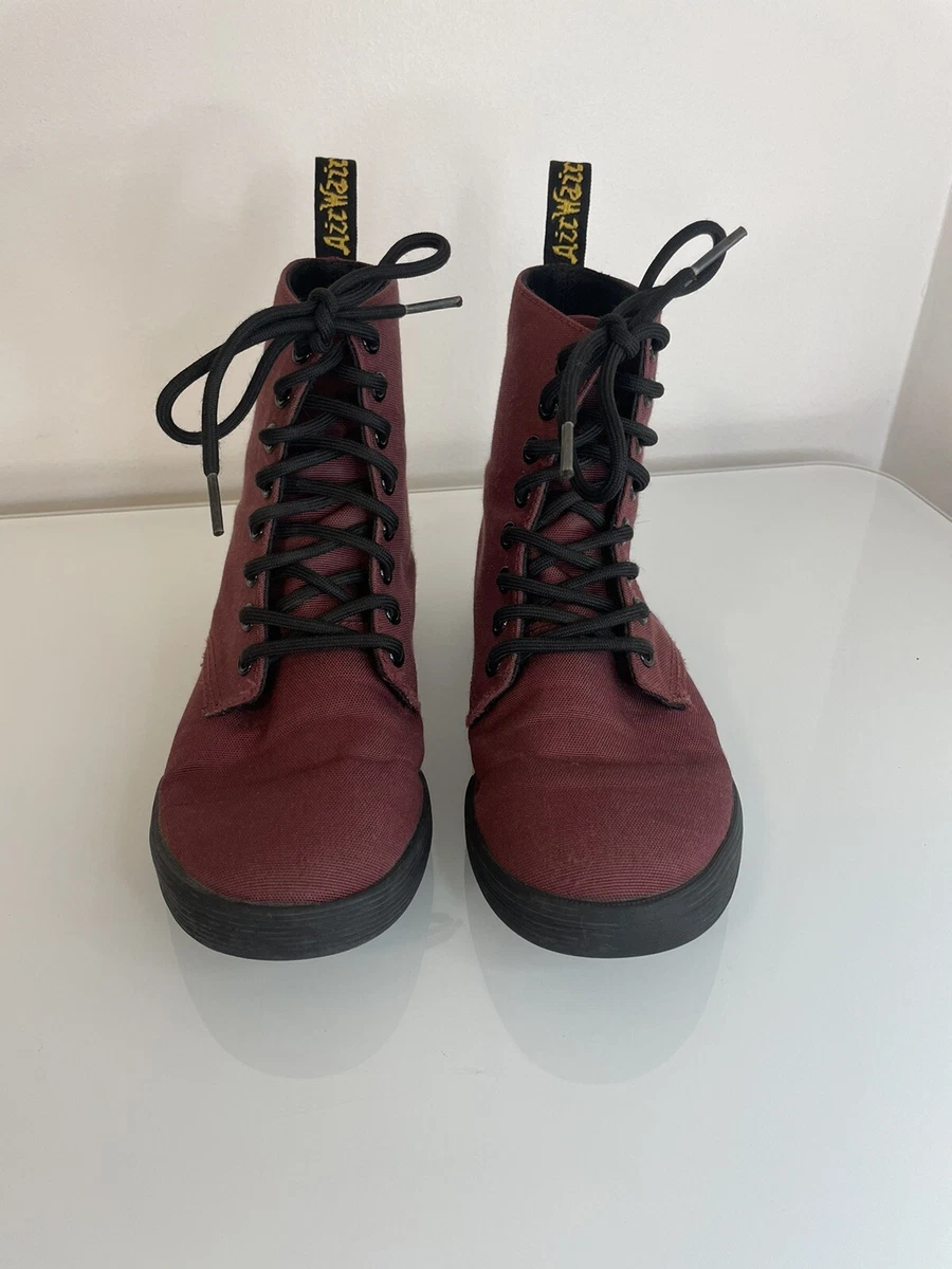 Dr martens shop sheridan canvas