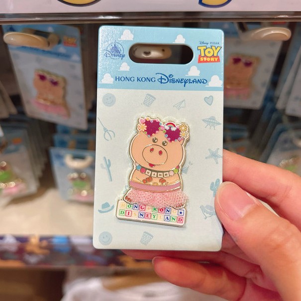 Genuine HongKong Disney 2026 Hamm Pig Cute Pin Badge Gift New