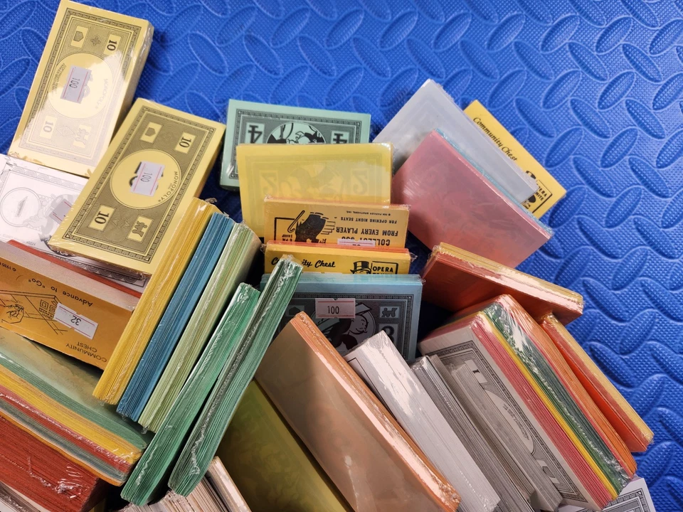 De colección | ¡Lote de dinero Monopoly, hoteles, casas, tarjetas y más! Foto 3 de 4