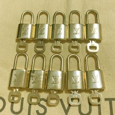 LOUIS VUITTON LV 10 SET PADLOCK KEY CHARM CADENA GOLD-PLATED FRANCE 38PDA286