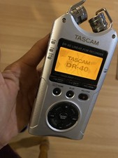 TASCAM DR-40 Linear PCM Digital Recorder