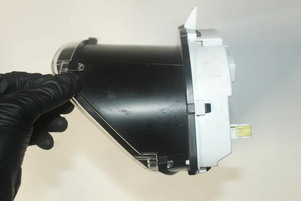 2012-2014 SUBARU IMPREZA WRX SPEEDOMETER CLUSTER GAUGE K895 - Image 4 of 4