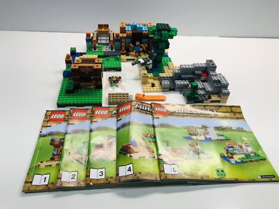 Lego Minecraft: The Crafting Box 2.0 21135 Complete w/ Instructions