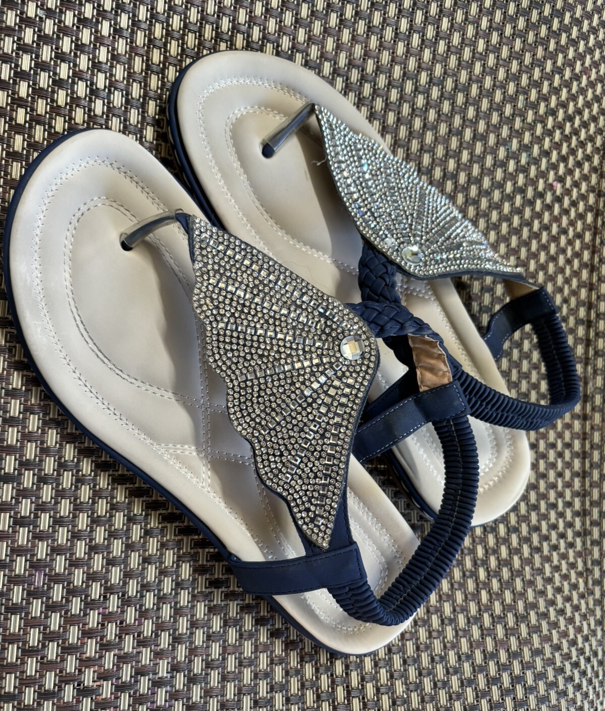 Picture 2 of 22