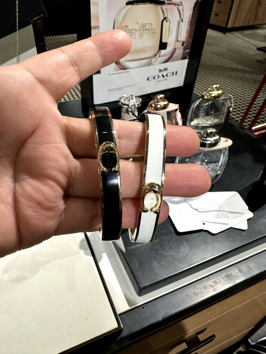 Coach Signature Push Hinged Bangle GOLD/CHALK & Gold/Black F67480