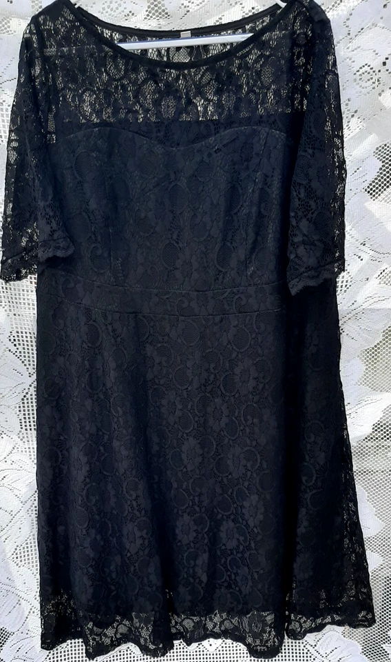 woman dress black lace plus size 20W sheer short sleeve midi - Image 2 of 4