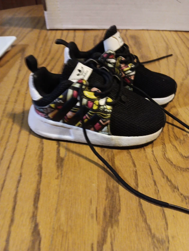 Tamanho infantil 6k. Tênis Adidas. Ortholite - Imagem 2 de 4