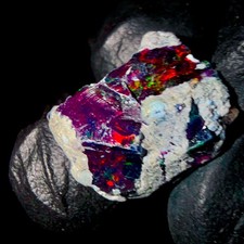 Natural Fire Opal gemstone, Black Opal rough, Ethiopian Dry opal 7.2 Ct 15x14 mm