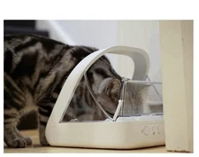 Sure Petcare -SureFlap - SureFeed - Microchip Pet Feeder.  (New / Opened Box )