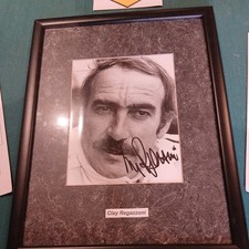 Clay Regazzoni Grand Prix F1 firmato grande e incorniciato più adesivi Tecno e volantini