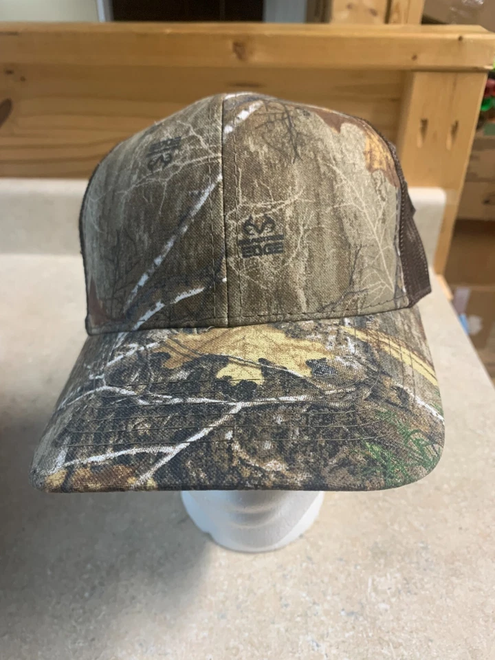Realtree Edge Camo Cap Mesh Panel Hunting Hat / Adjustable Closure / OSFM - Image 3 of 4