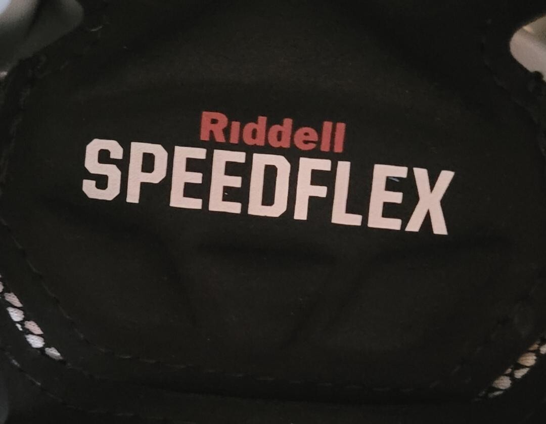 RIDDELL SPEEDFLEX Football Helmet Lrg w/Chin Strap Vegas Gold