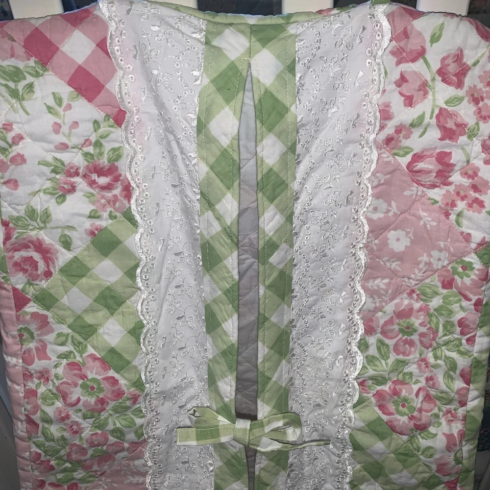 Apilador de pañales Company Store Rosas retazos Shabby Chic ojales encaje rosa verde Foto 2 de 4