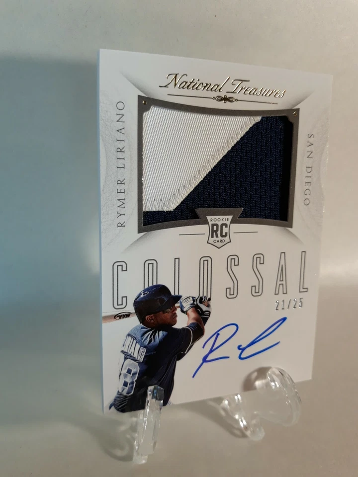 Tarjeta de novato 2015 National Treasures Rymer Liriano Jersey parche automático #21/25 ⚾️ Foto 2 de 4