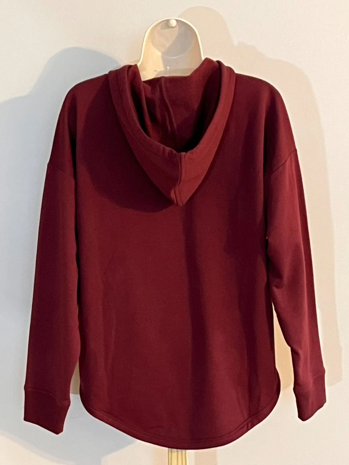 Nuovo! Felpa con cappuccio Michael Kors donna S Merlot paillettes oro logo MK manica lunga prezzo al dettaglio consigliato $98