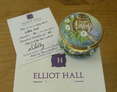 Boxed Ltd Ed Elliot Hall Enamels ''Little Owl'' Box - Sandra Selby - 1 3/4''