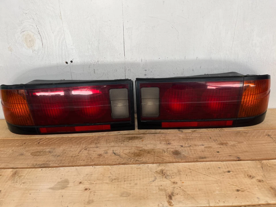 89-91 Mazda RX7 CONVERTIBLE LUZ TRASERA IZQUIERDA Y DERECHA JUEGO DE LUCES TRASERAS OEM Foto 4 de 4