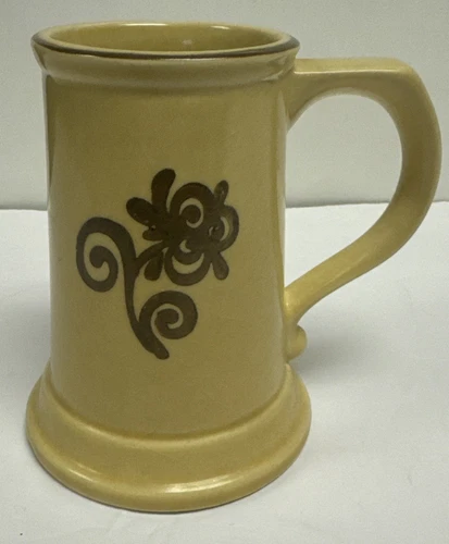 Pfaltzgraff Village Vintage Stoneware Beer Mug Tankard Stein 6-286