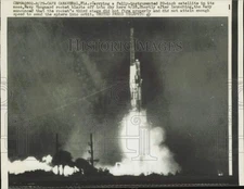 1958 Press Photo Navy Vanguard rocket during its launching in Cape Canaveral