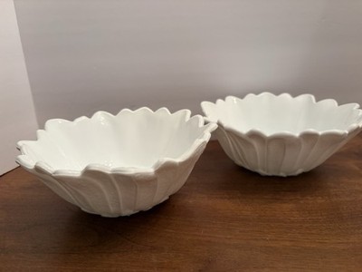 Indiana Glass Milk Glass Lily Pons Sunflower Serving Bowl 7'' Set of 2
