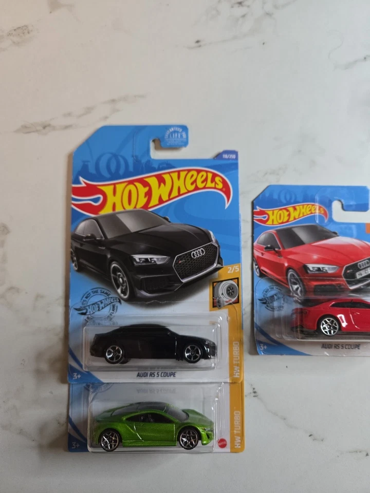 Hot Wheels|Audi RS 5 cupé|R8 Spyder|Acura NSX 2017|Grandes rellenos de medias 🎅 Foto 4 de 4