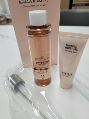 OHUI Miracle Moisture Cleansing Oil 150ml+ Moisture Cleansing Foam 40ml Set